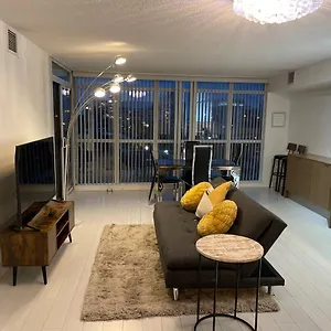 Appartement Cozy Open Concept 2br 2bath W/parking -jays/cn
