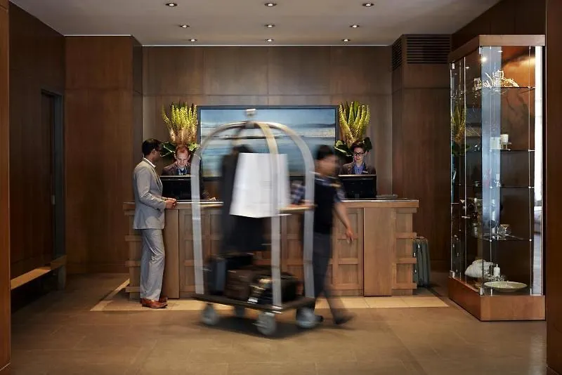 Le Germain Hotel Toronto 4*,