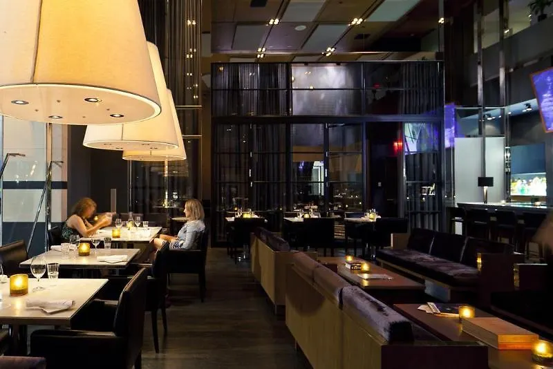 Le Germain Hotel Toronto 4*,